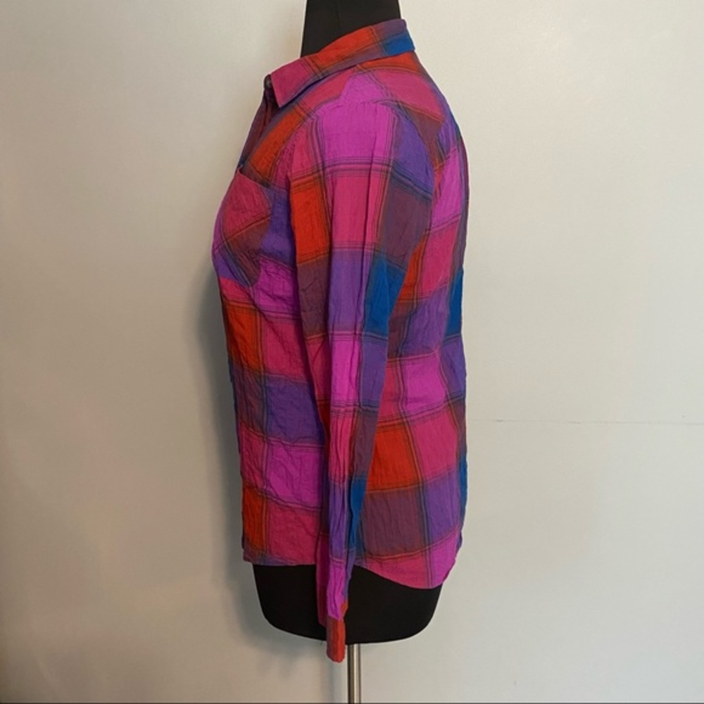 EDDIE BAUER classic fit plaid long sleeve shirt - Picture 2 of 5